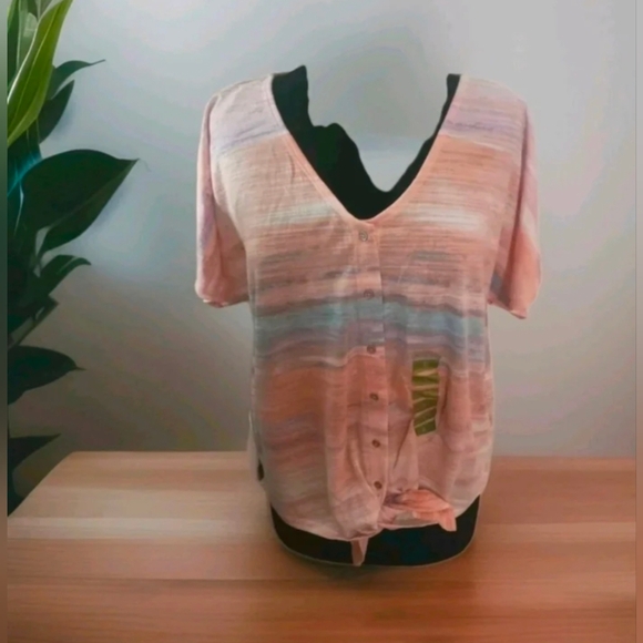 Colorful Rainbow Short Sleeve Button Down knot Shirt Top SummerWear LARGE - Picture 1 of 7